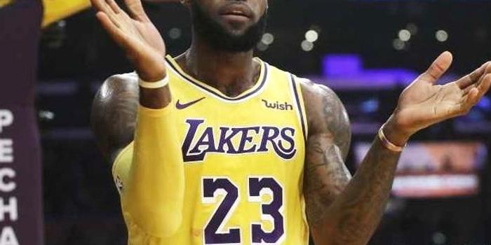  布朗森末节发力尼克斯险胜骑士过关